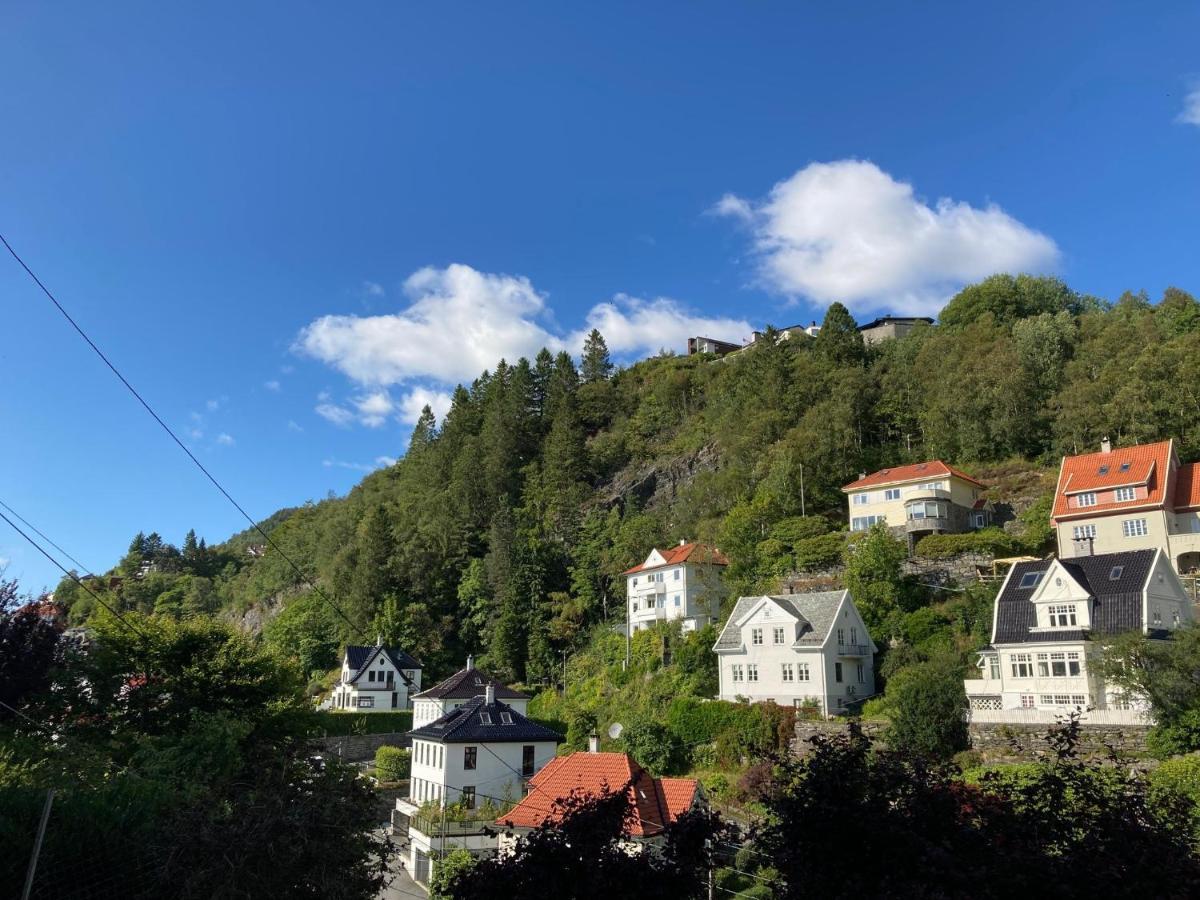 Apartamento Kjellerleilighet - Naert Haukeland Sykehus. *